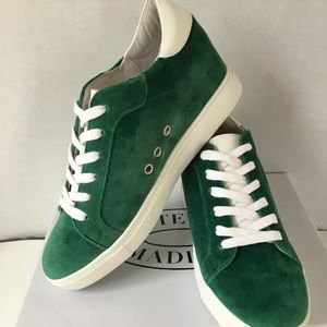 Steve Madden Green Velvet Sneakers. Hidden wedge.